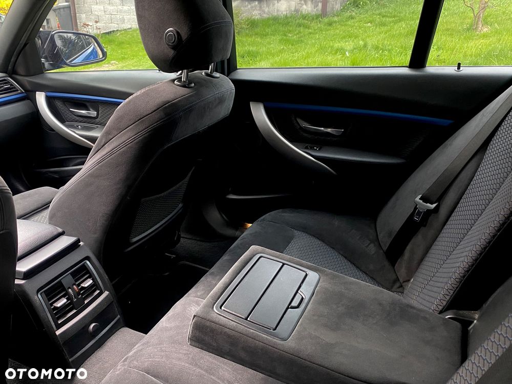 BMW Seria 3 - 30