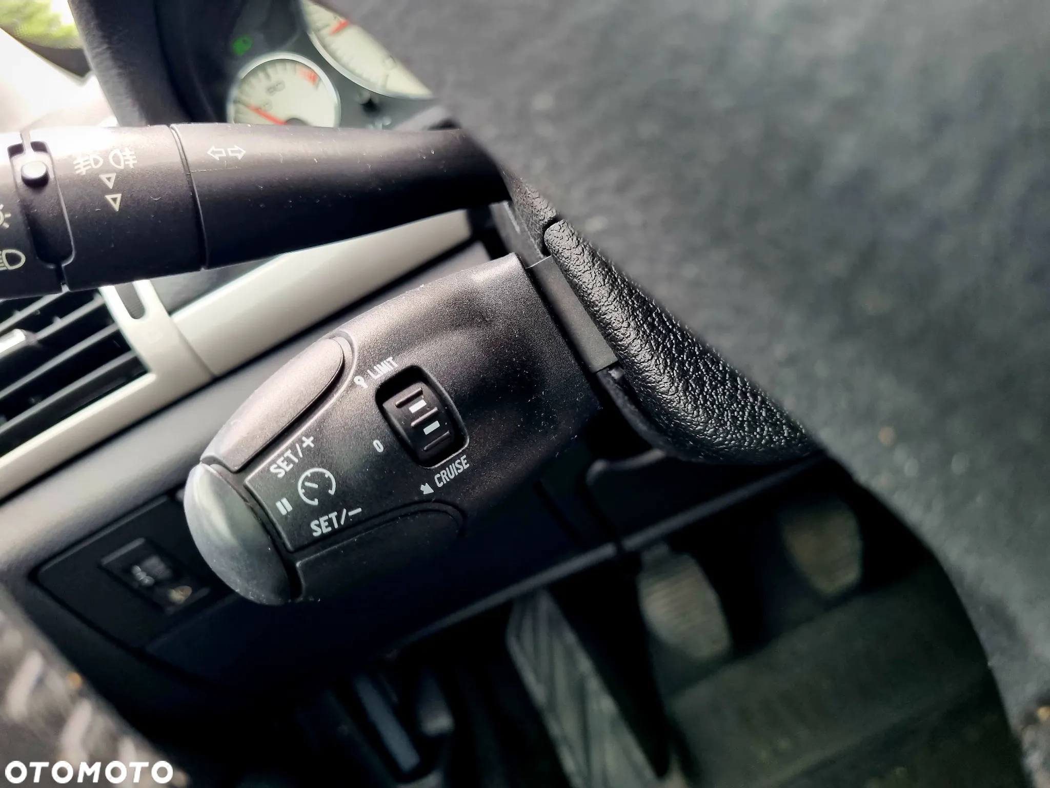 Peugeot 407 - 16