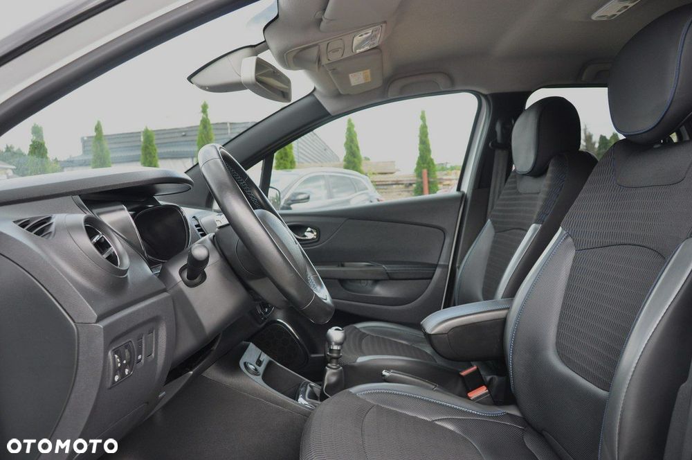 Renault Captur ENERGY TCe 120 Bose Edition - 12