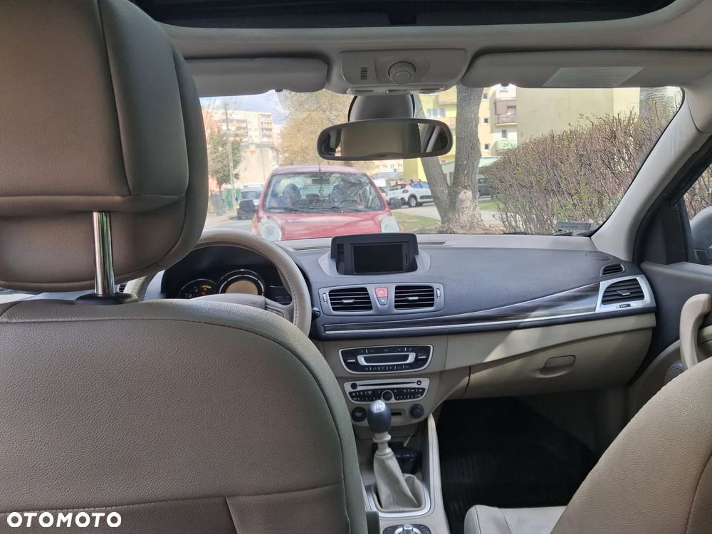 Renault Megane 1.9 dCi FAP Dynamique - 3