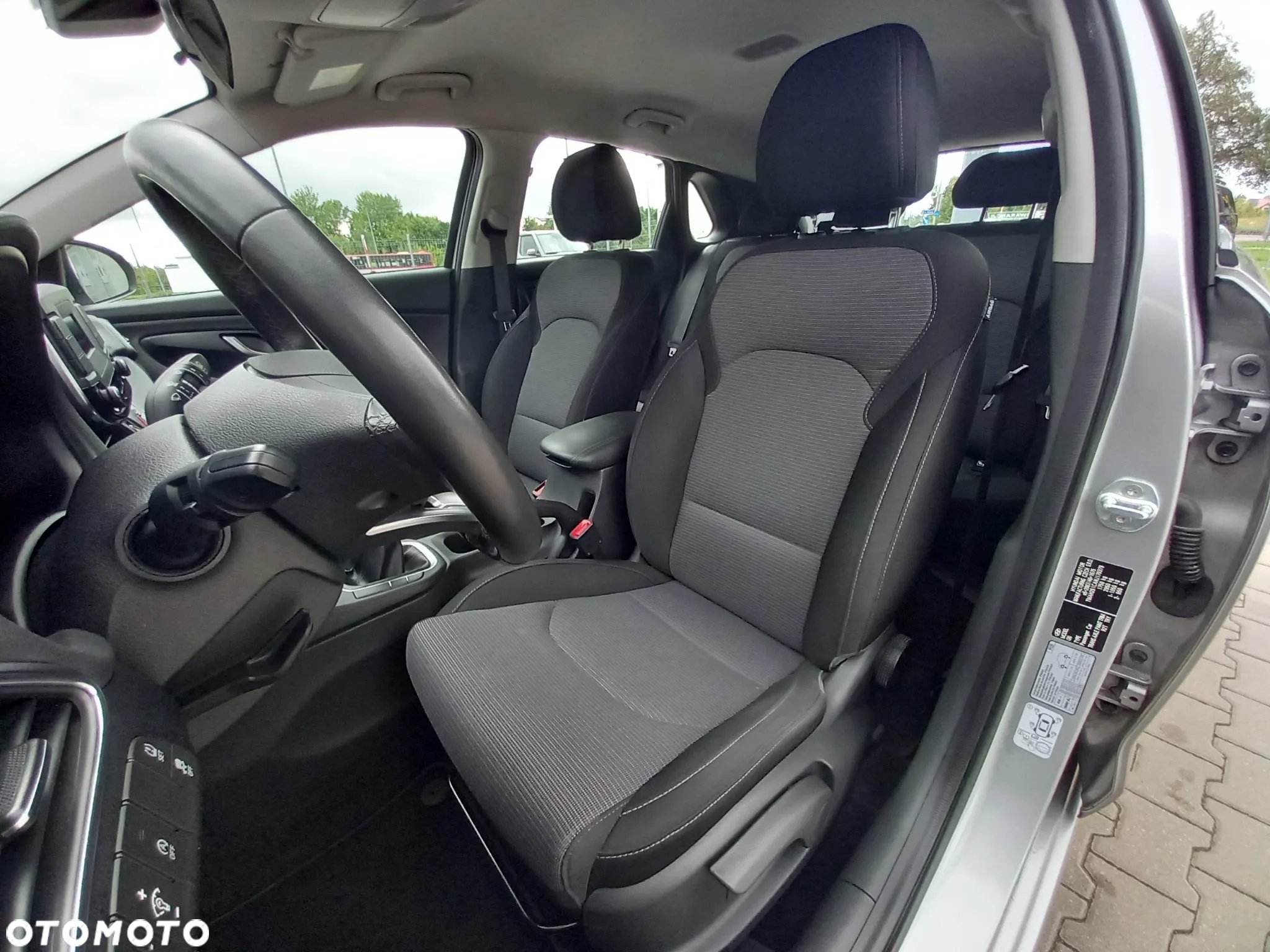 Hyundai i30 1.5 DPI Modern - 13