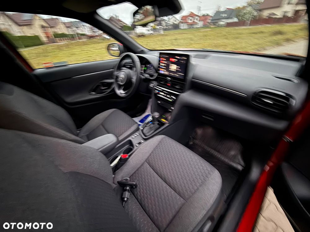 Toyota Yaris Hybrid 1.5 Style - 22