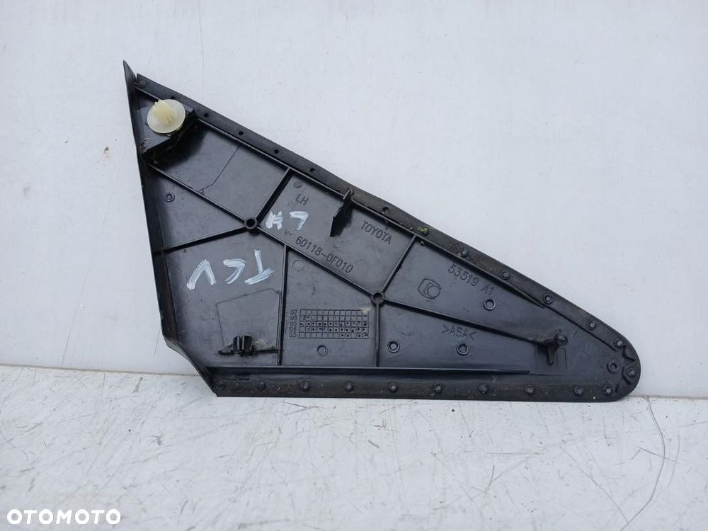 TRÓJKĄT ZAŚLEPKA BŁOTNIKA LEWA TOYOTA COROLLA VERSO II 60118-0F010 - 2