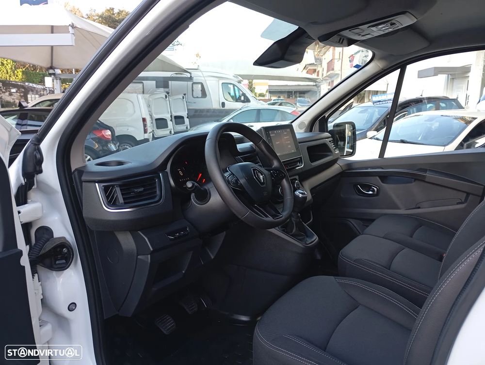 Renault Trafic L2H1 Longa - 12