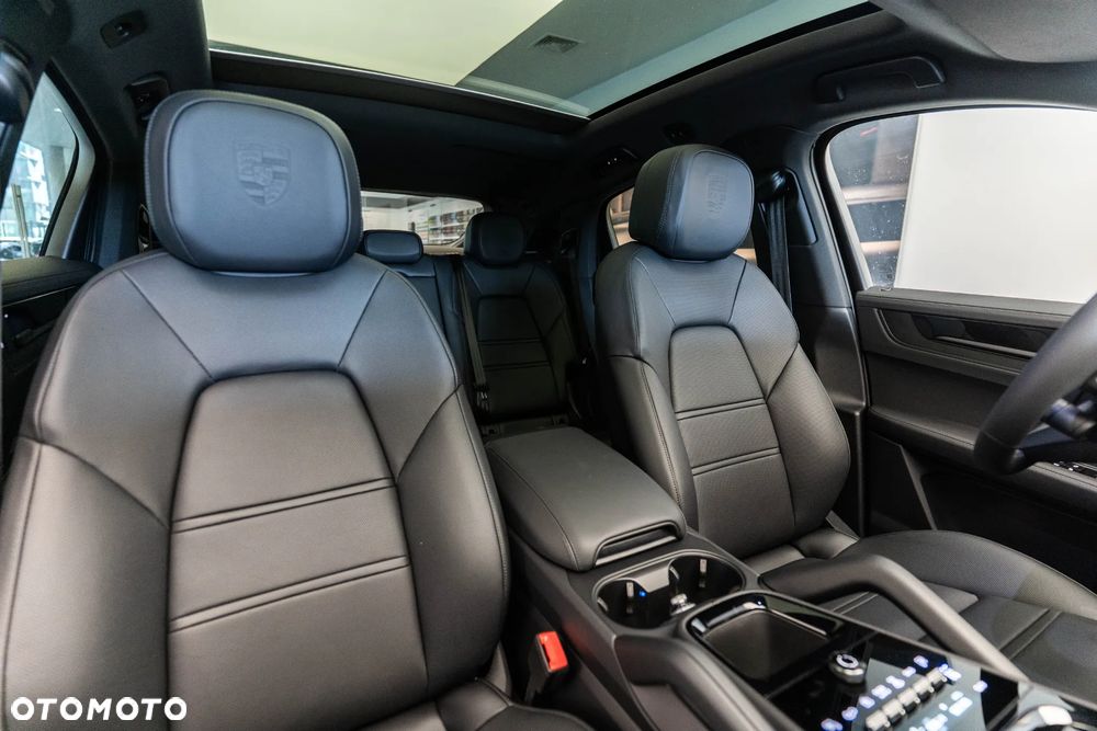 Porsche Cayenne E-Hybrid - 17