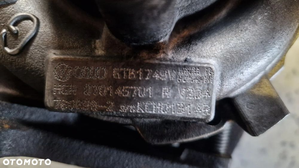 VOLKSWAGEN TRANSPORTER T5 2.5TDI TURBOSPRĘZARKA 070145701R - 3