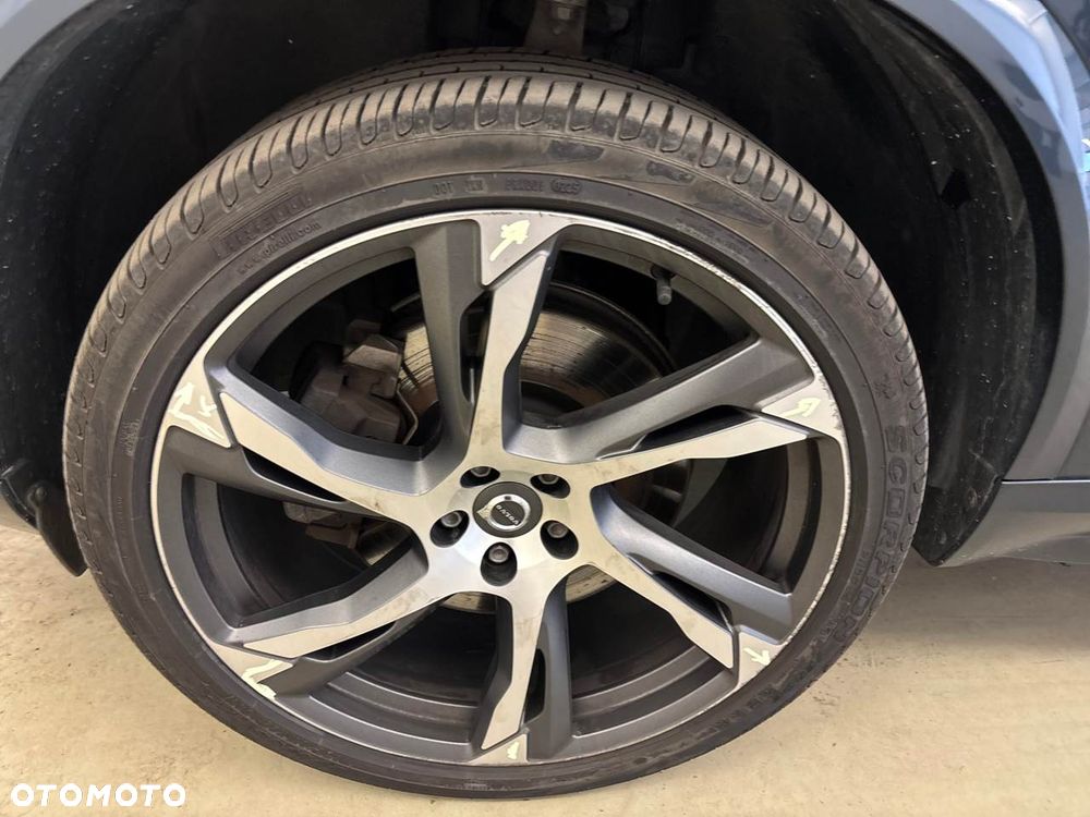 Volvo XC 90 T8 AWD Plug-In Hybrid R-Design 7os - 21