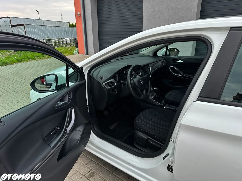 Opel Astra - 21