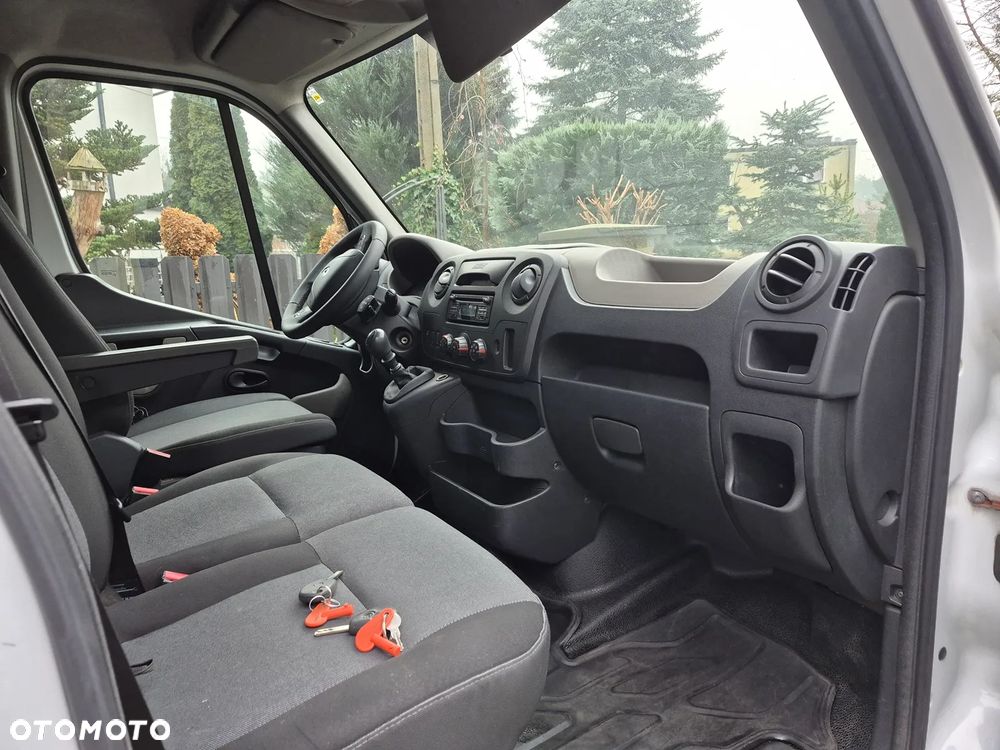 Renault Master - 22
