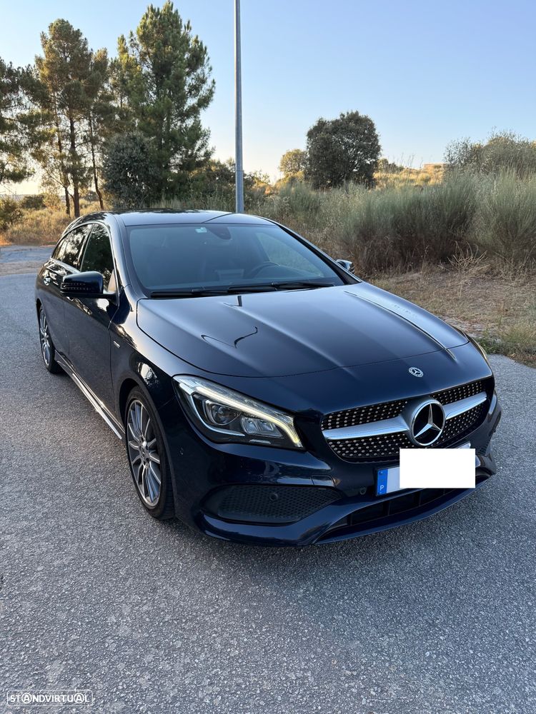 Mercedes-Benz CLA 200 d Shooting Brake AMG Line Aut. - 2