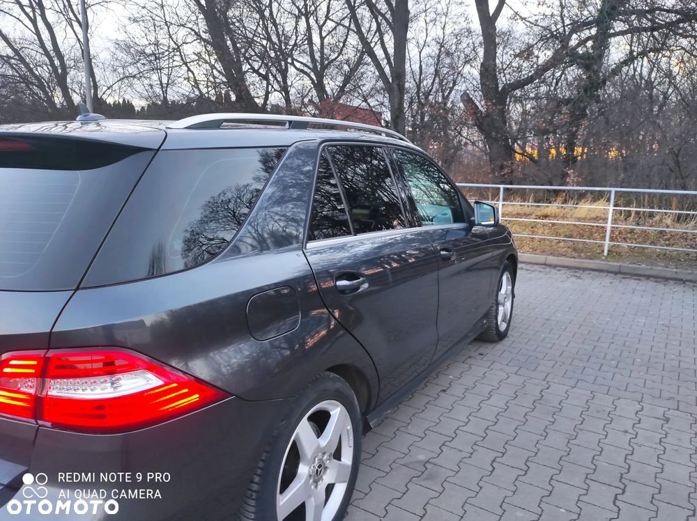 Mercedes-Benz ML 350 BlueTEC 4-Matic - 12