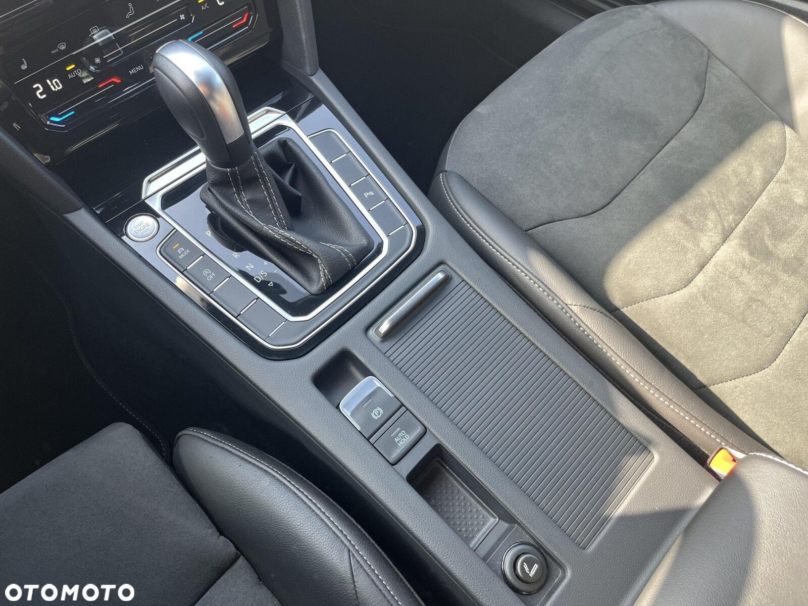 Volkswagen Arteon 2.0 TSI R-Line DSG - 20