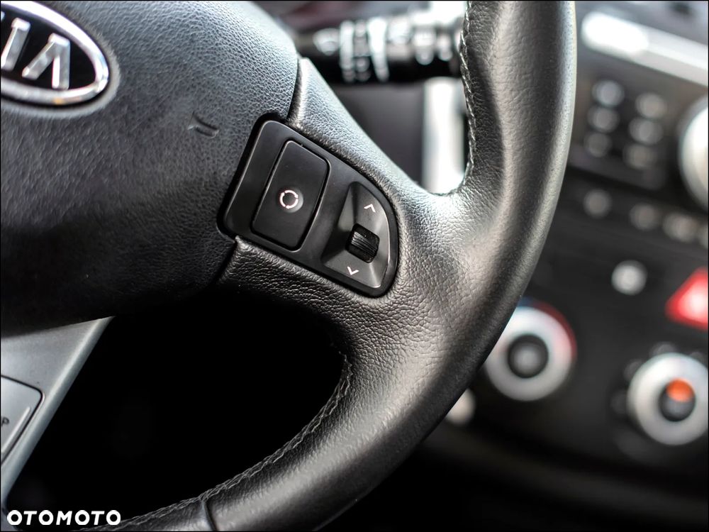 Kia Ceed - 19