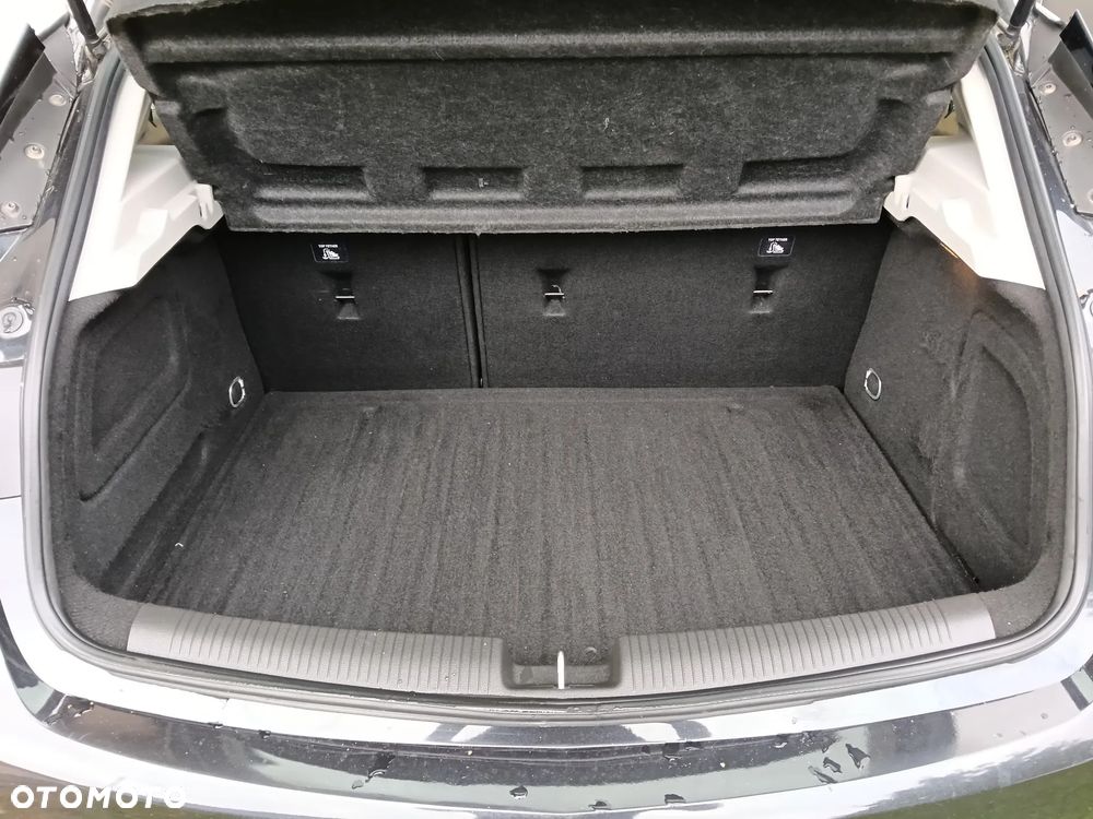 Opel Astra 1.6 CDTI Energy - 11