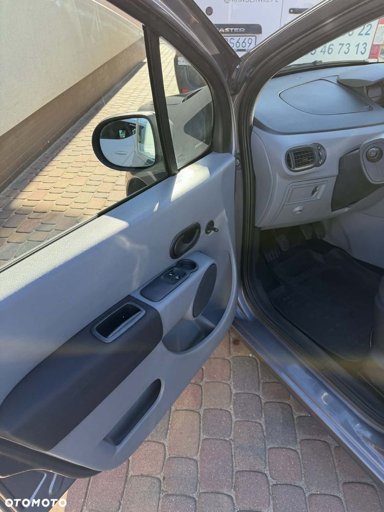 Renault Modus - 14