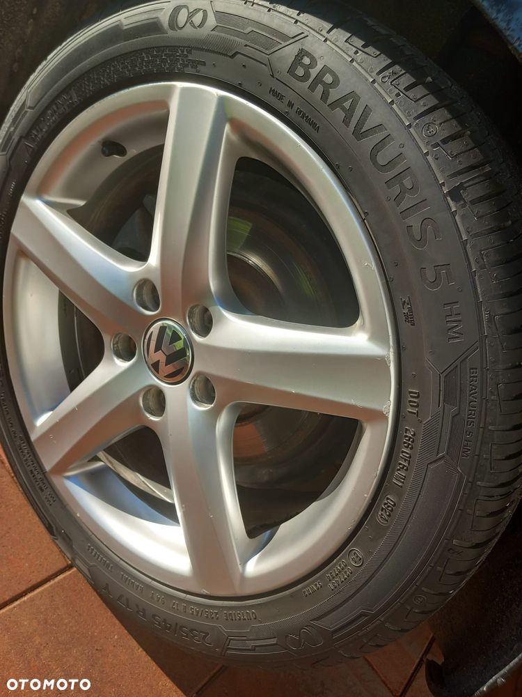 Volkswagen Passat - 24