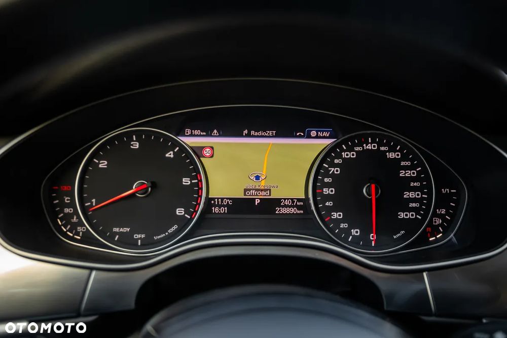 Audi A6 Avant 3.0 TDI Quattro S tronic - 27