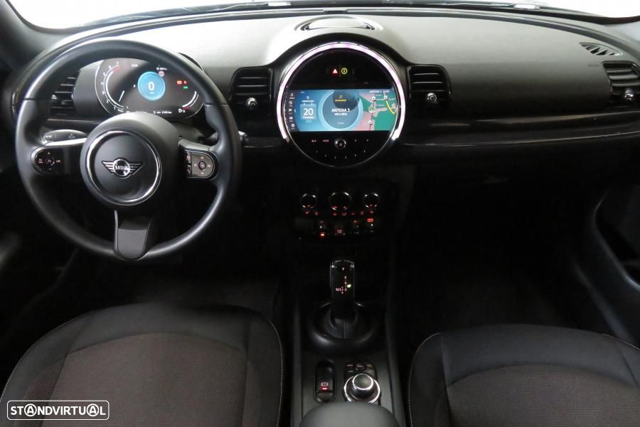 MINI Clubman Cooper Premium Essential Auto - 6