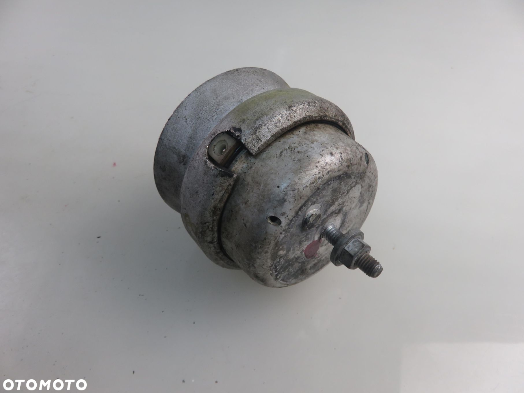 PODUSZKA SILNIKA AUDI A4 B6 2.0 20V 130 - ALT - 4