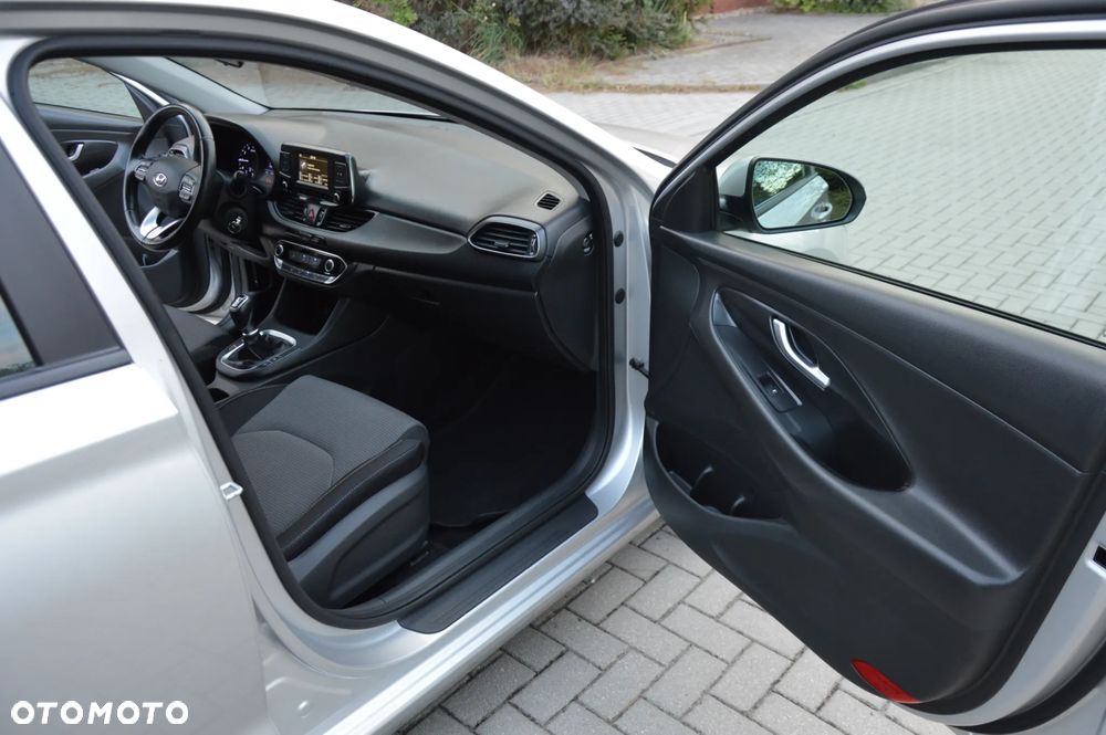 Hyundai i30 1.0 T-GDI Connect & Go - 16