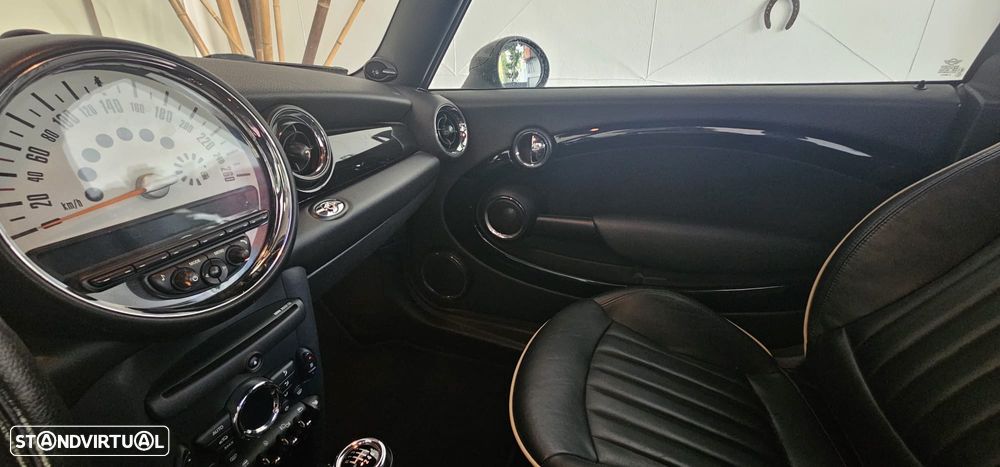 MINI Cabrio - 3