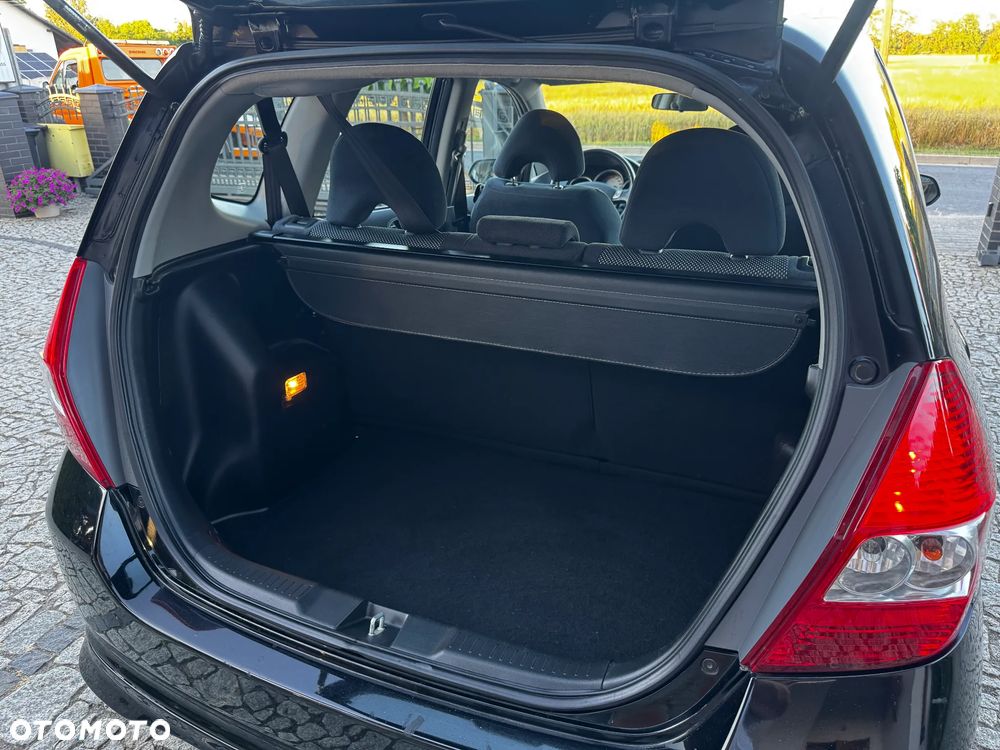 Honda Jazz 1.4 CVT ES Sport - 33