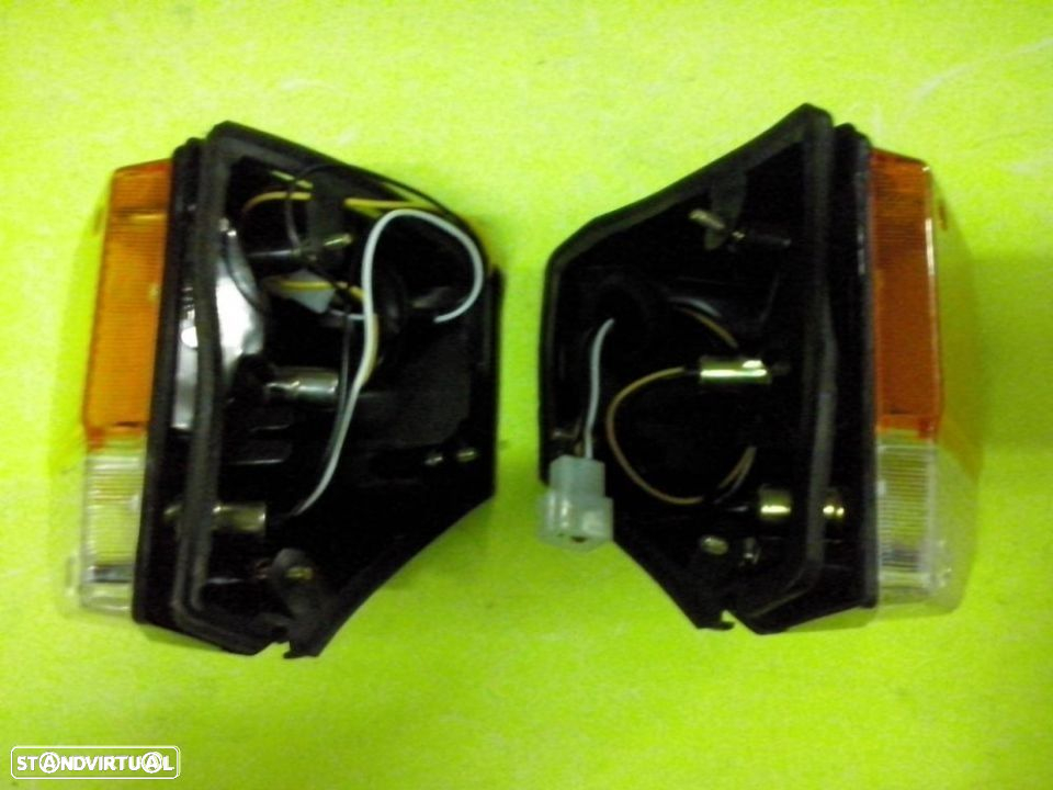 Farolins frente Toyota Land Cruiser VX Bj73 NOVOS - 2