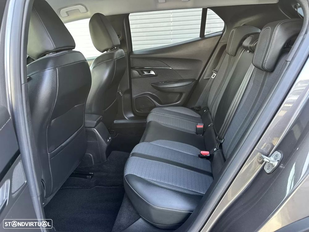 Peugeot 2008 PureTech 100 Stop&Start Allure - 28