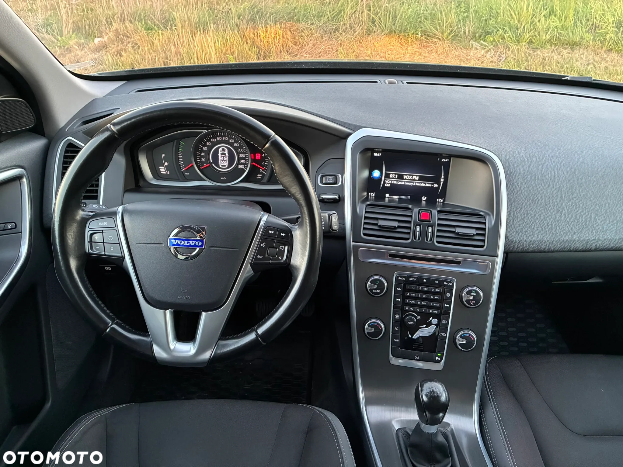 Volvo XC 60 D3 Momentum - 6