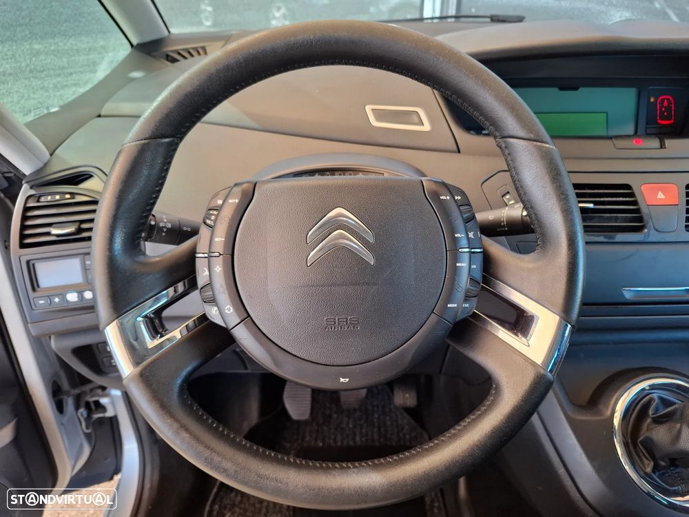 Citroën C4 Grand Picasso 1.6 HDi Exclusive - 20