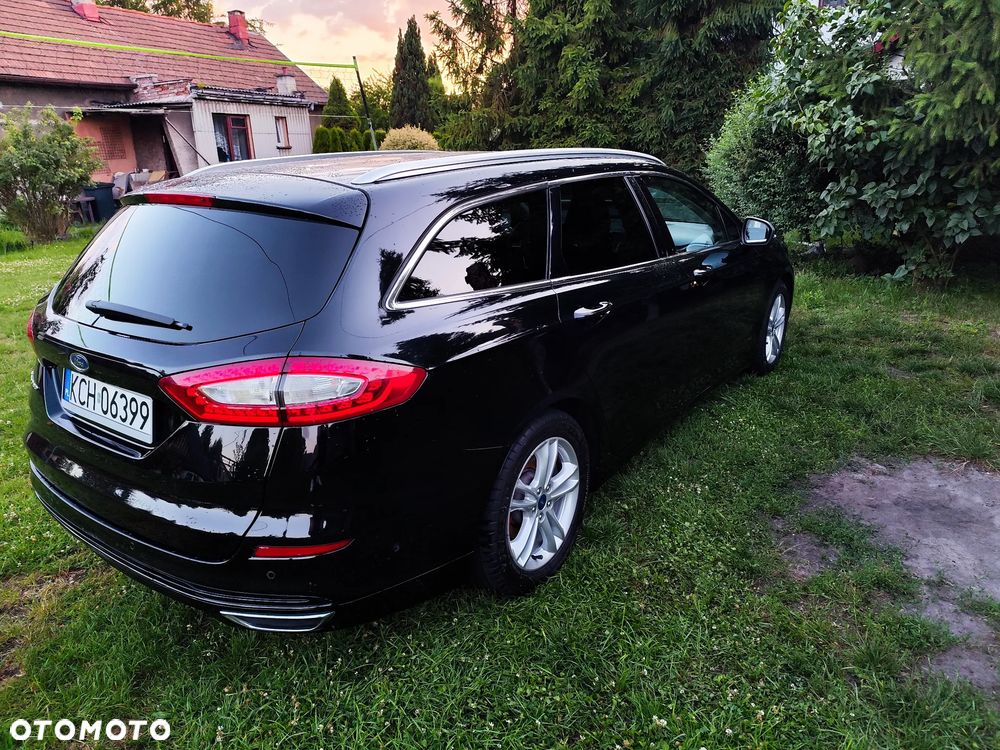Ford Mondeo 2.0 TDCi Titanium PowerShift - 4