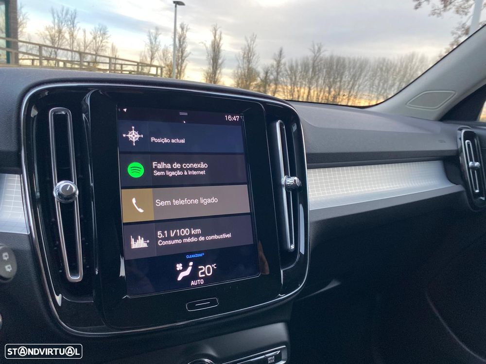 Volvo XC 40 1.5 T5 PHEV Momentum Plus - 37