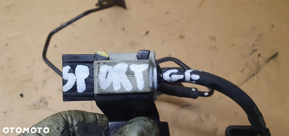 Zawór podciśnienia zaworek Kia Sportage III 2.0 CRDI 35120-2A450 - 6