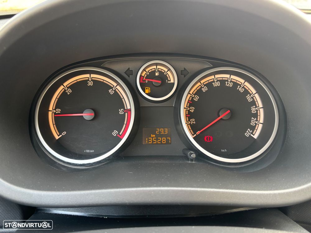 Opel Corsa 1.3 CDTi - 11