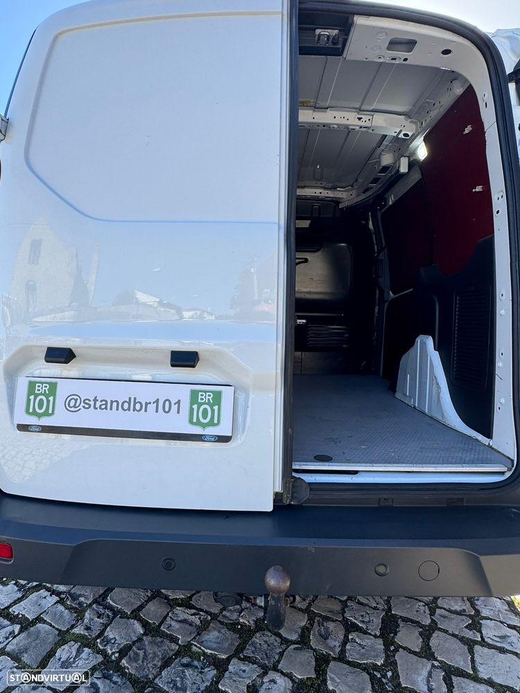 Ford Transit Connect - 17