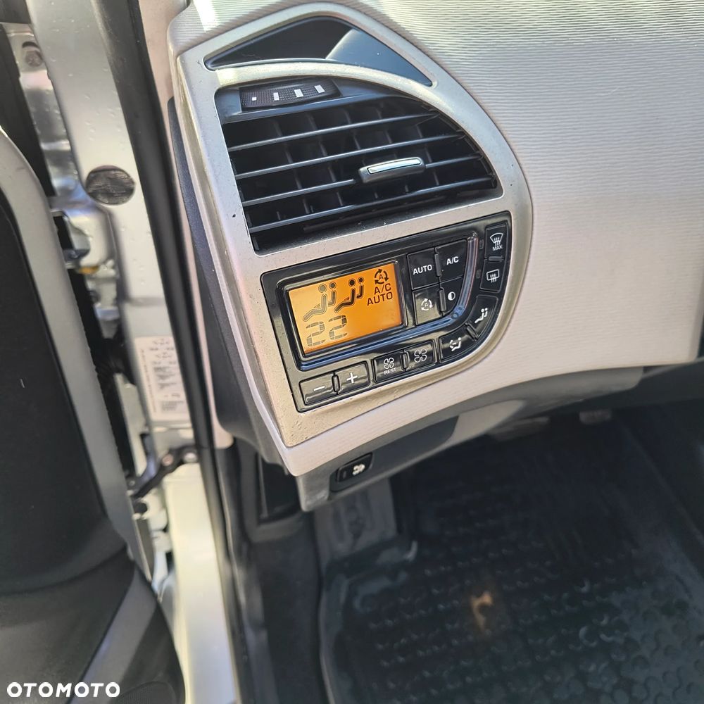 Citroën C4 Picasso 2.0 HDi Exclusive MCP - 14
