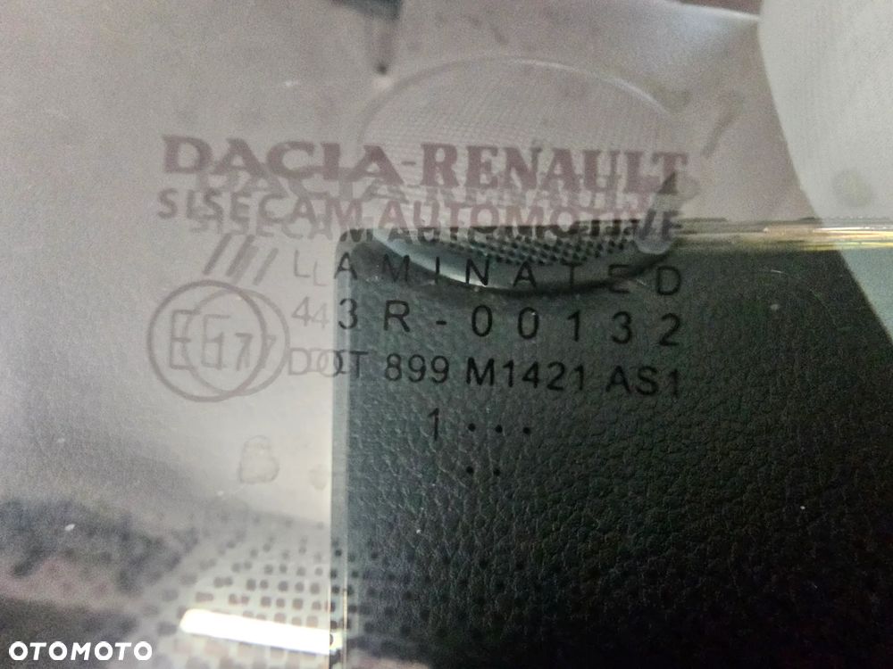 Dacia Duster 2021 photo 2