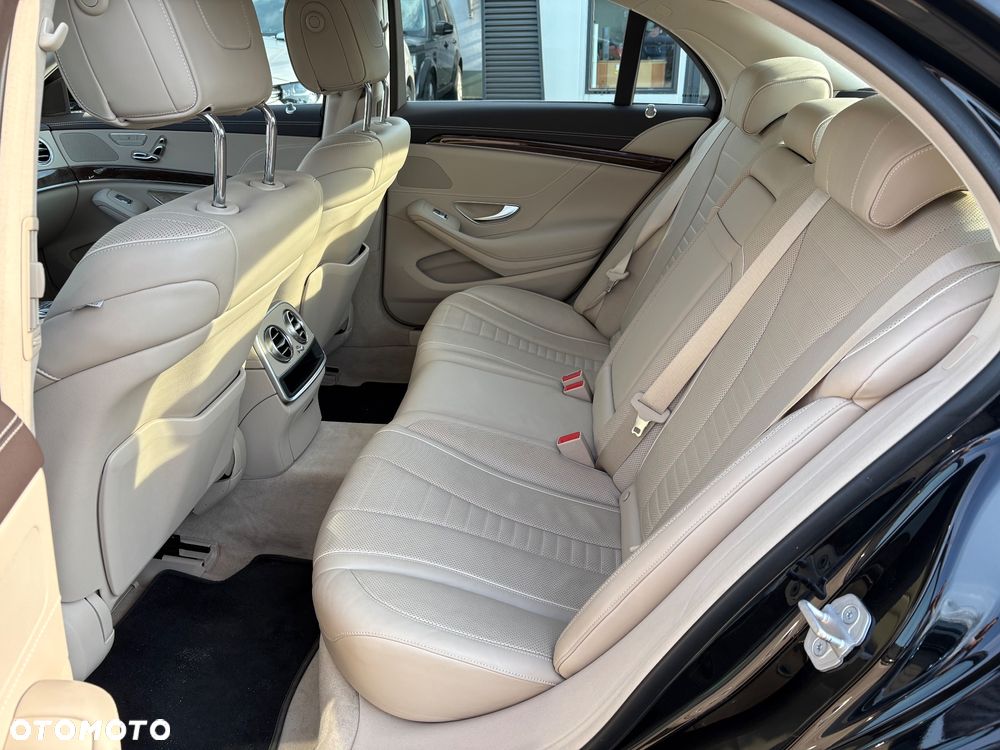 Mercedes-Benz Klasa S 400 d 4-Matic 9G-TRONIC - 38