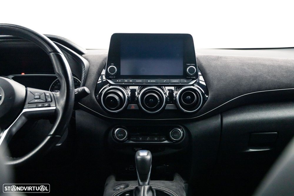 Nissan Juke 1.0 DIG-T N-Design Black DCT - 16