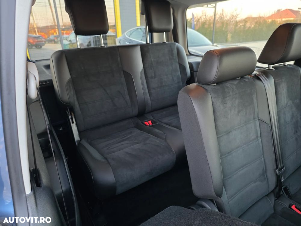 Volkswagen Caddy Maxi - 16