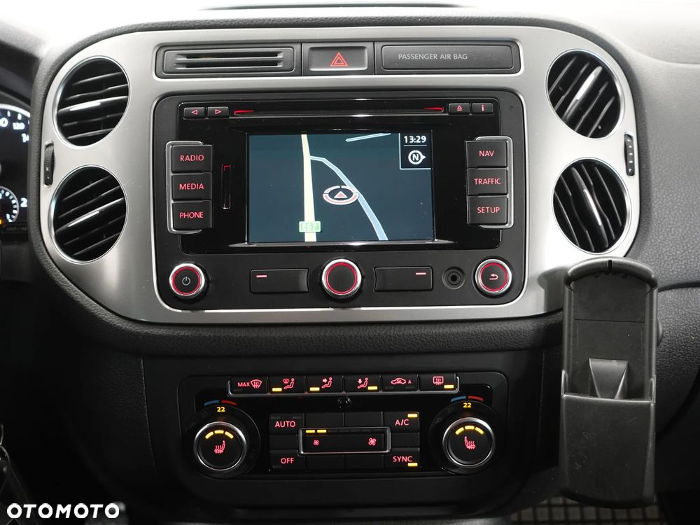 Volkswagen Tiguan 2.0 TDI DPF BlueMotion Technology Cup Sport & Style - 33