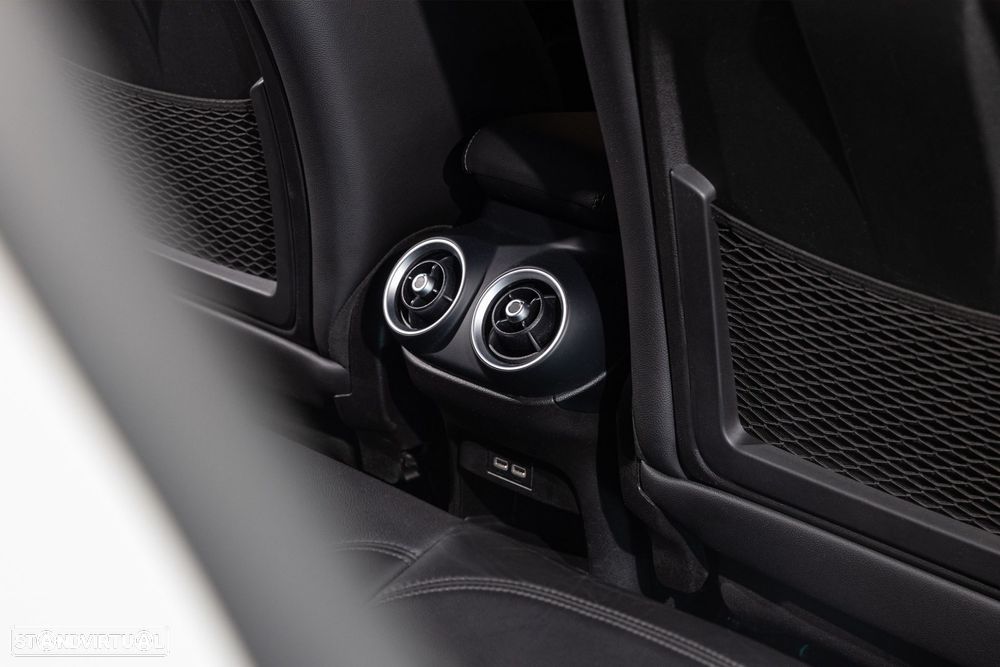 Alfa Romeo Stelvio 2.2 D Super AT8 - 28