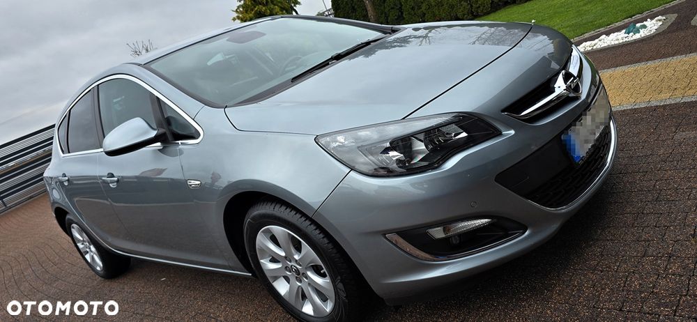 Opel Astra 1.4 T Cosmo - 2