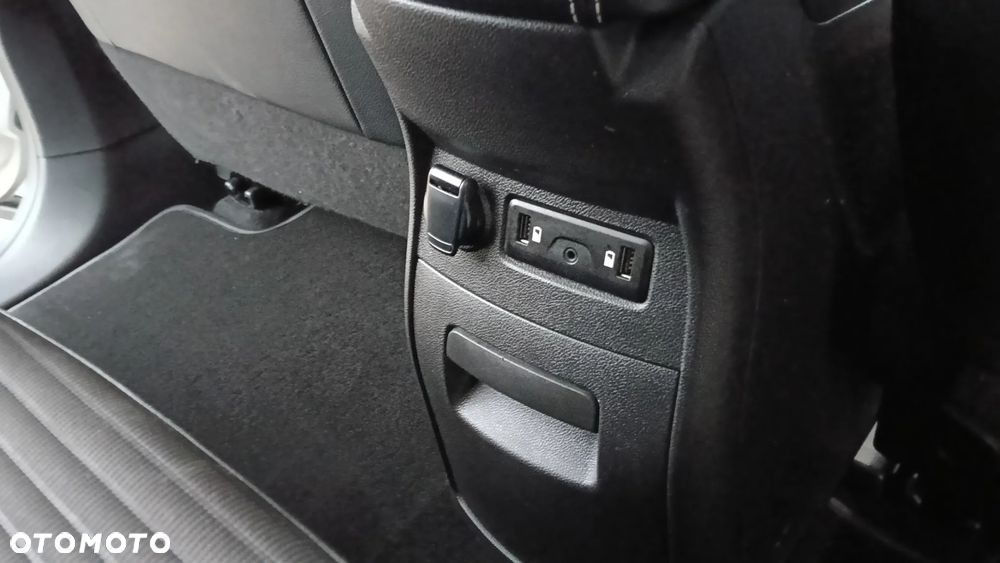 Renault Scenic 1.7 Blue dCi Zen - 15