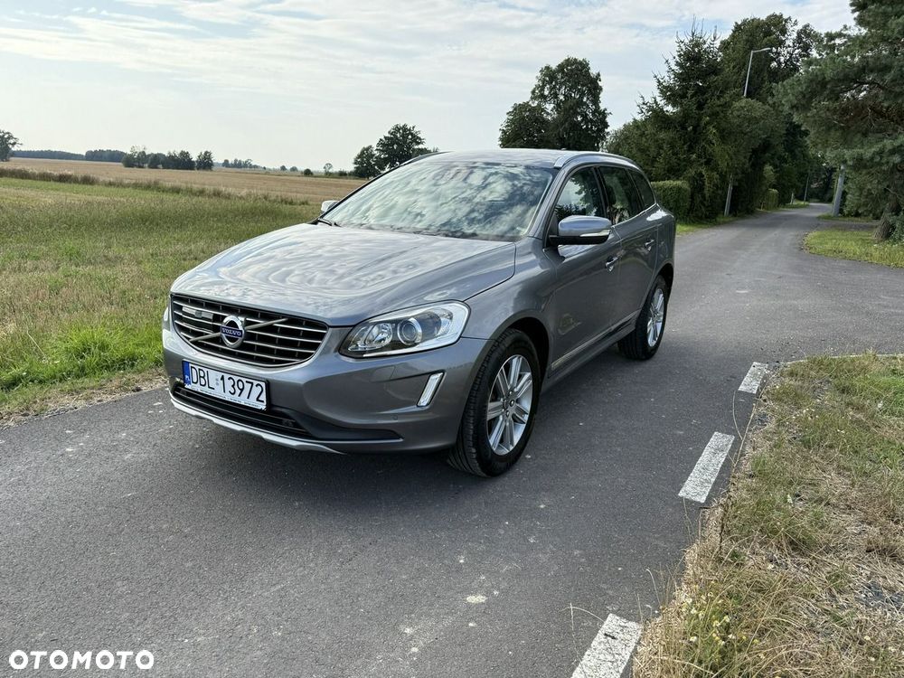 Volvo XC 60 D4 Geartronic Momentum Pro - 2