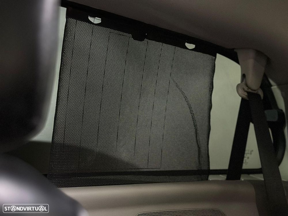 Lancia Voyager 2.8 CRD Platinum - 48