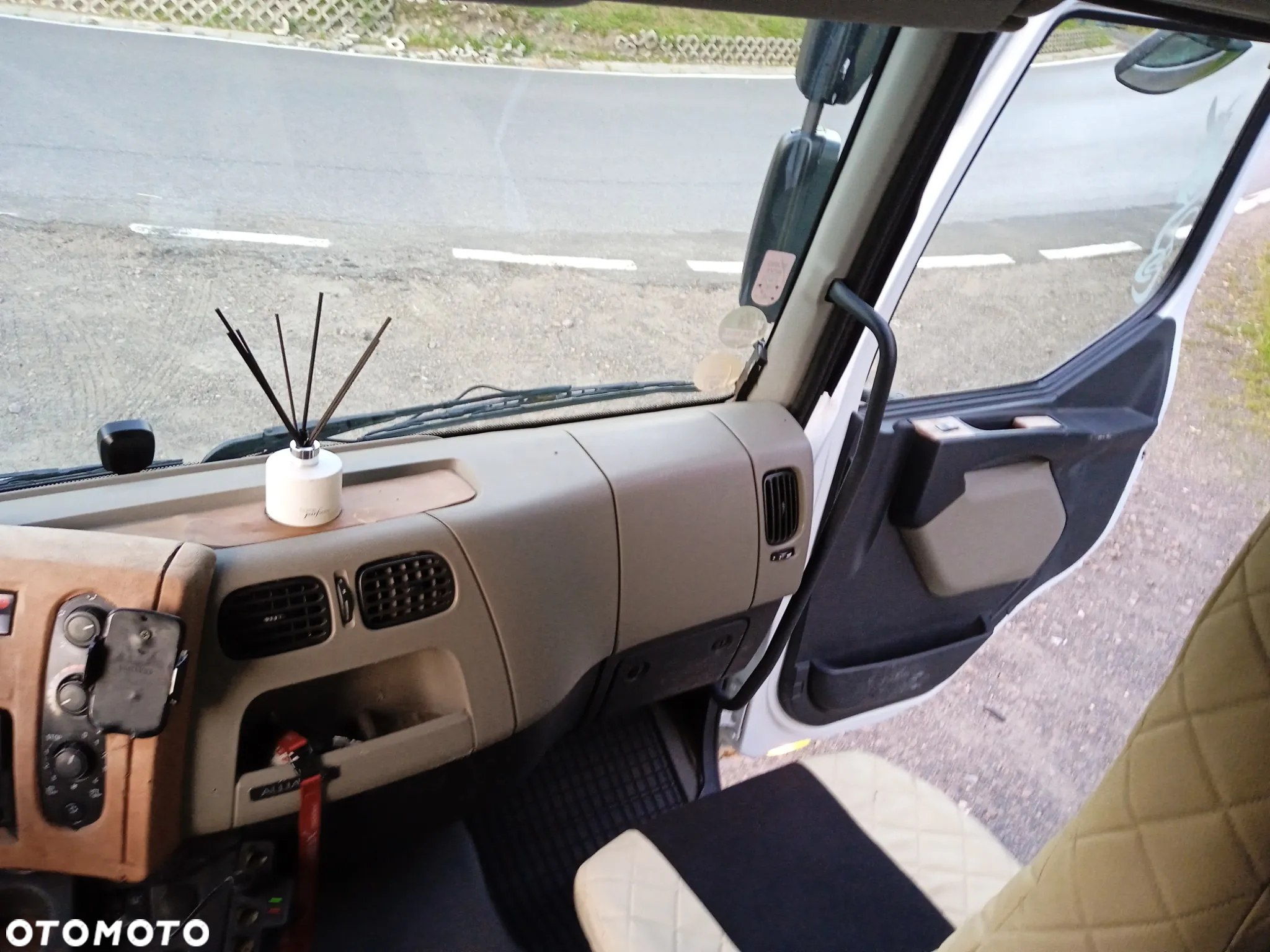 Renault Midlum DXI 220 , 11,99 T , Ładne - 11