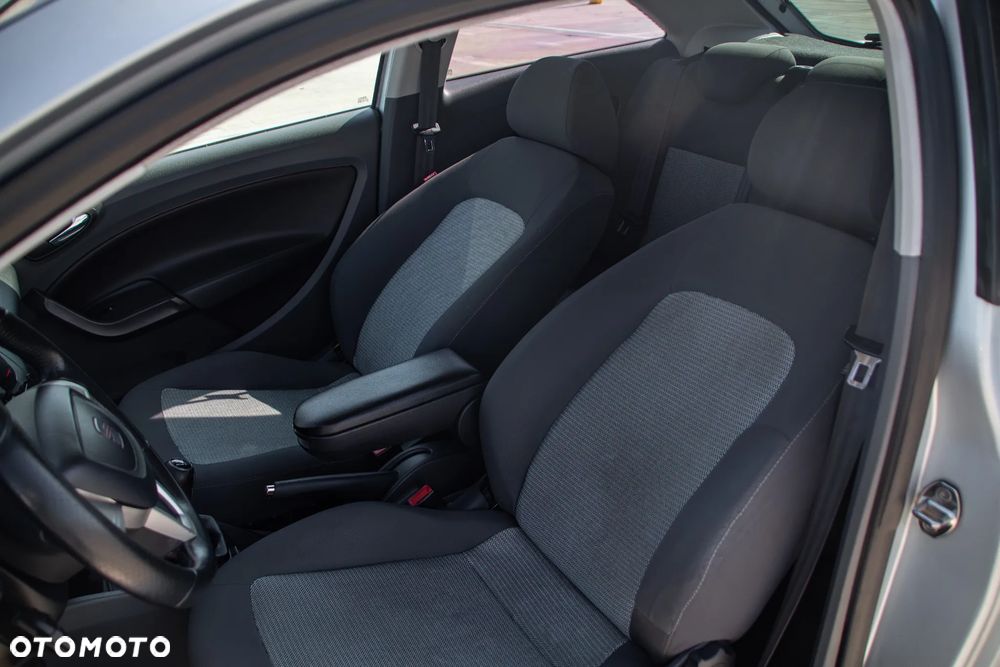Seat Ibiza SC 1.4 16V Style - 18