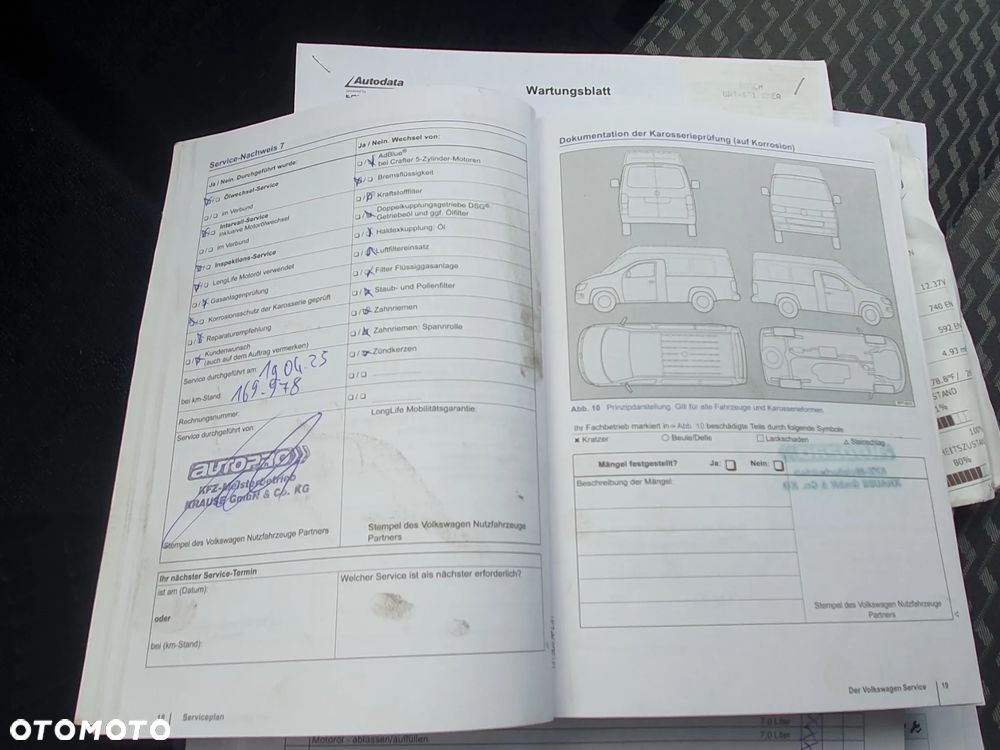 Volkswagen Transporter - 32