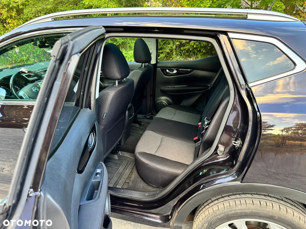 Nissan Qashqai 1.6 DIG-T N-Connecta - 13
